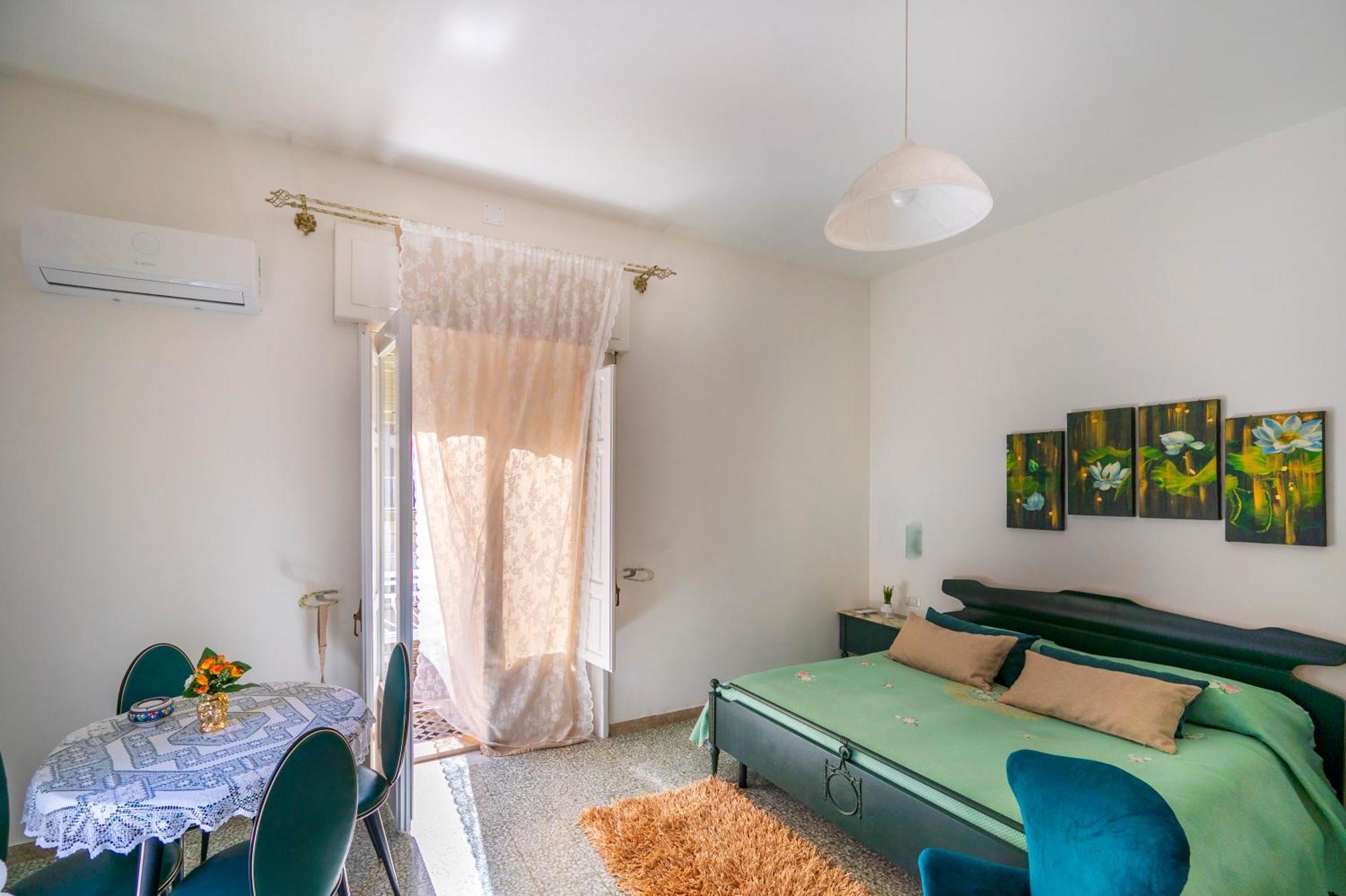 Casa Nonna Paola Vicino Parco Neapolis Apartment Syracuse Bagian luar foto